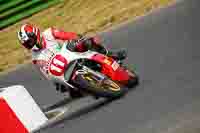 Vintage-motorcycle-club;eventdigitalimages;mallory-park;mallory-park-trackday-photographs;no-limits-trackdays;peter-wileman-photography;trackday-digital-images;trackday-photos;vmcc-festival-1000-bikes-photographs